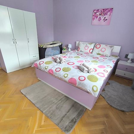 Апартамент За Нощувка, Център! Stara Zagora Luaran gambar